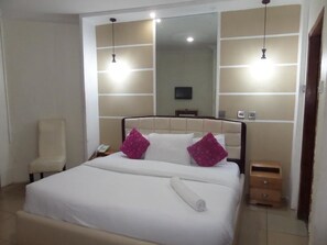 Quarto standard | Escrivaninha, Wi-Fi de cortesia