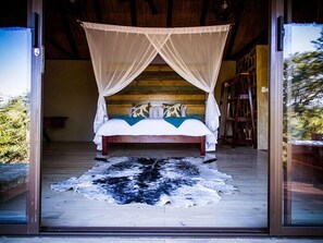 Deluxe Double Room - Masuwe Lodge (Victoria Falls)