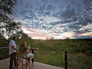 Terrace/patio - Masuwe Lodge (Victoria Falls)