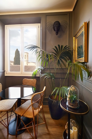 Sala colazione. Boutique Hotel Hugo