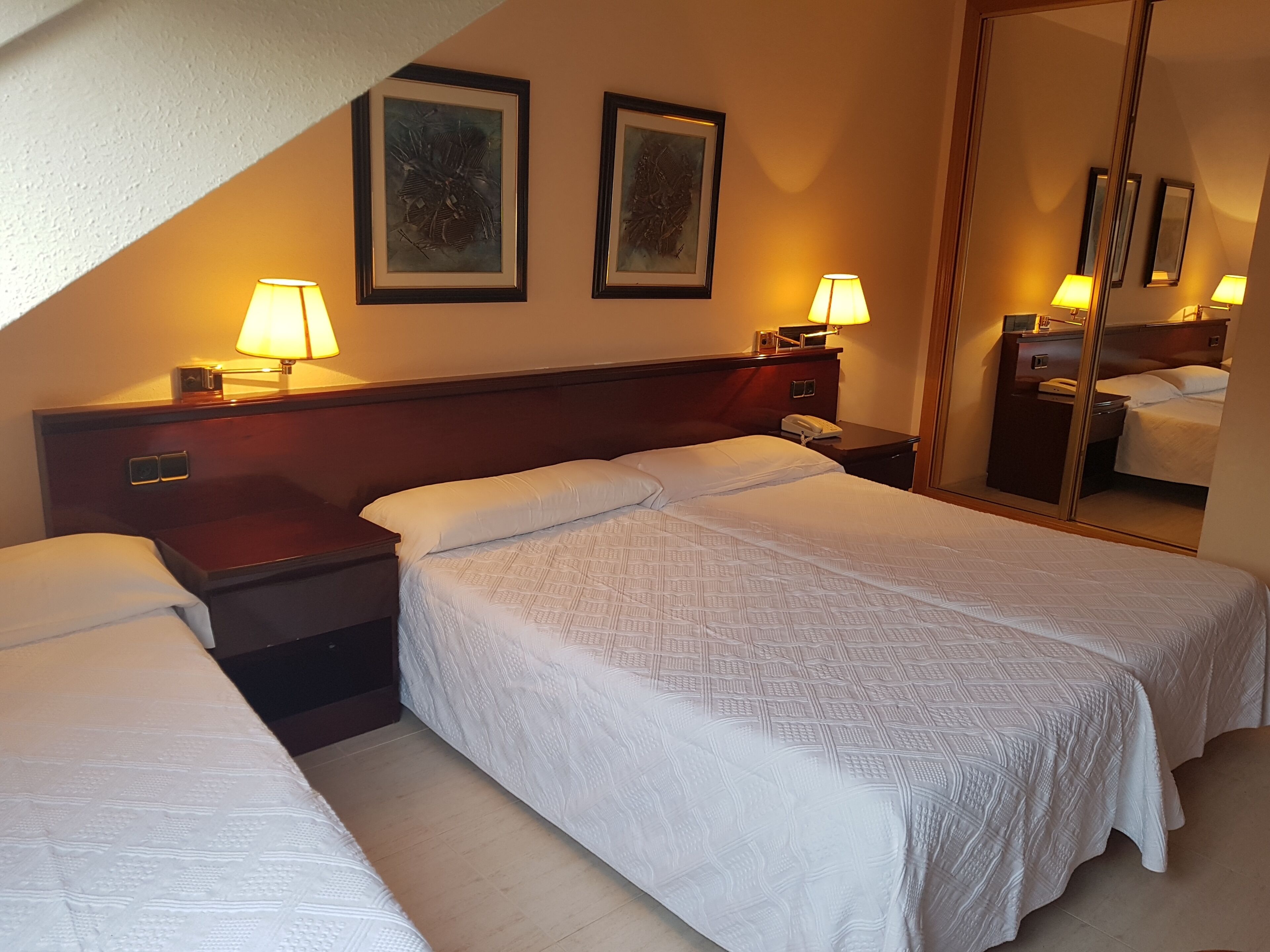 Foto - Hostal Santa Maria