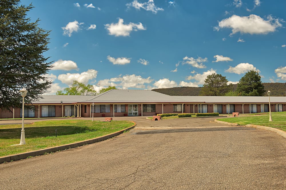 Bushmans Motor Inn