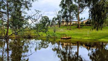 Cottage Mewah, pemandangan lembah | Pemandangan perairan