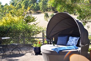 Terrace/patio - Oscars Private Spa Villa - Adults Only (Elevated Plains)