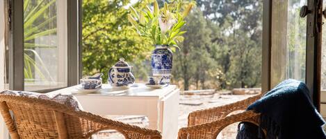 Spa Cottage | Terrace/patio