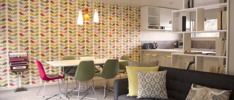 Design Townhome, 3 Bedrooms, Kitchen, Mountainside (Unit 7) | Living room