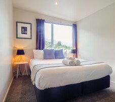 设计联排别墅, 3 间卧室, 厨房, 山腰 (Unit 3) | 3 多间卧室、高档床上用品、熨斗/熨衣板、免费 WiFi