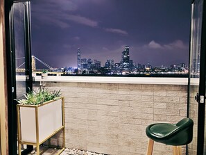 Premium Seaview Double Room with Balcony - L’etoile de Mer (Hong Kong)