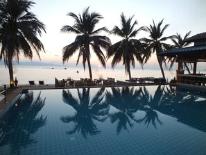 Seasonal outdoor pool