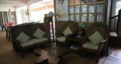 Cabua-an Beach Resort - Hostel