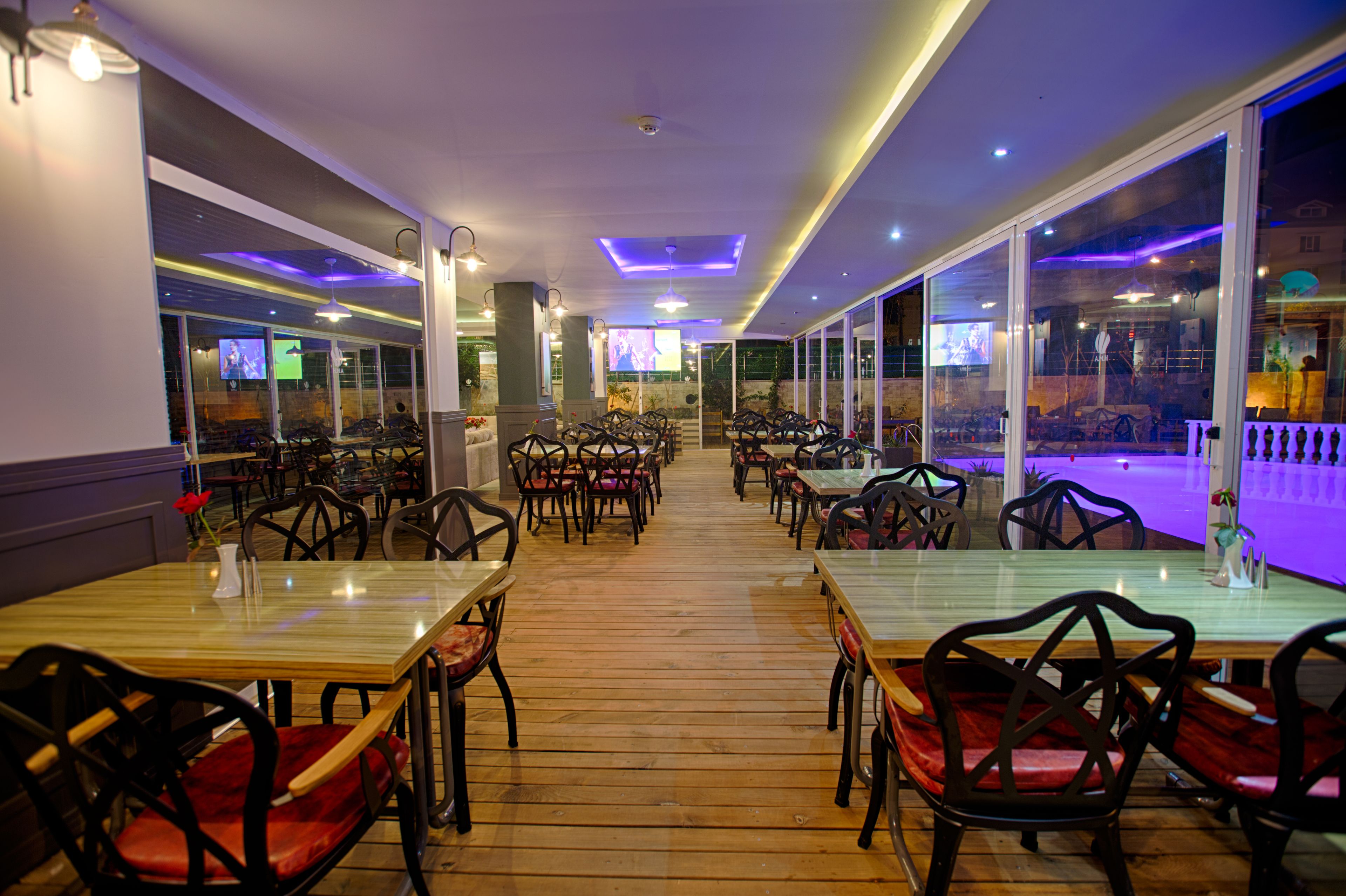 Photo - Hma Hotel & Suites