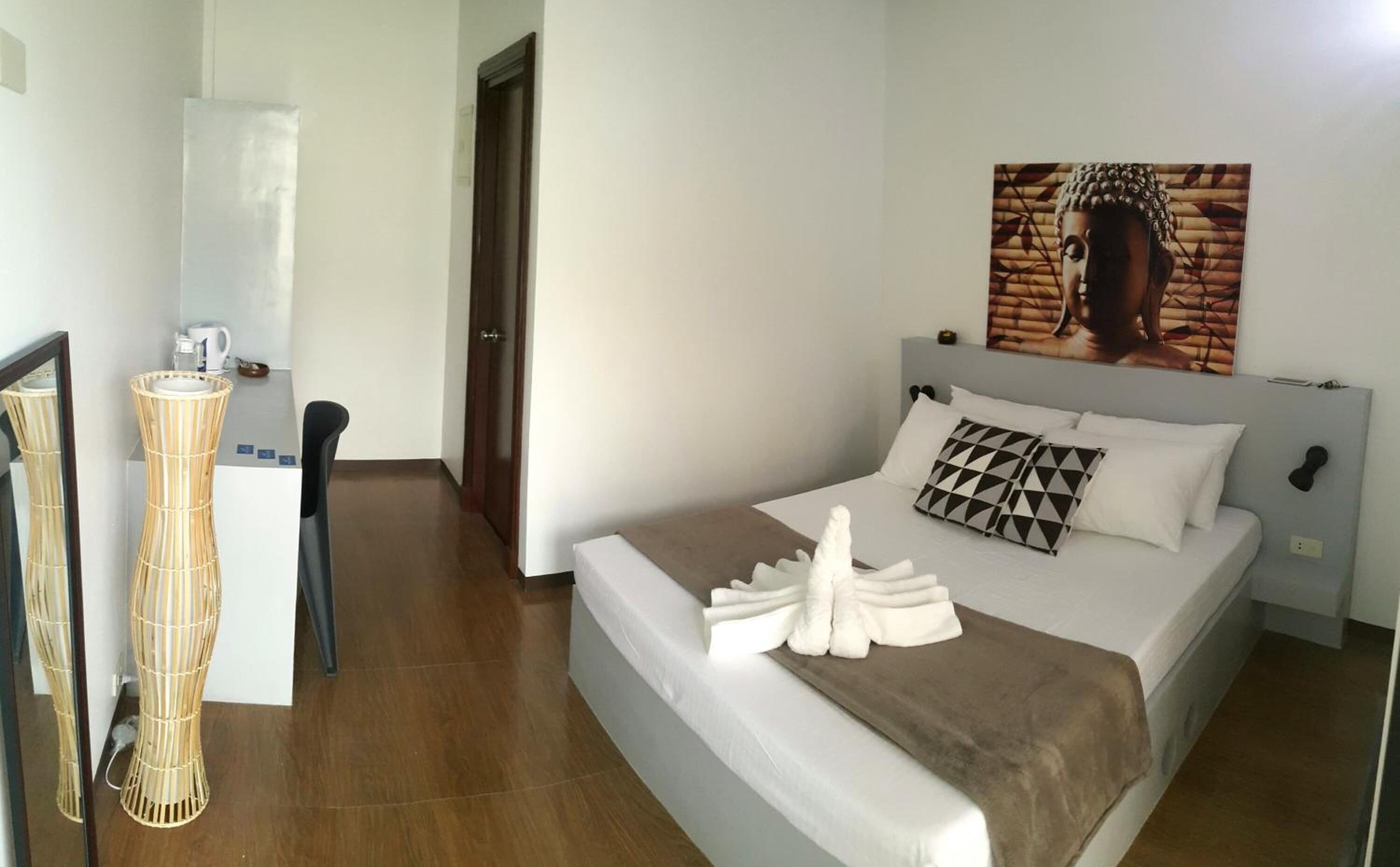 In-room safe, desk, cots/infant beds, free WiFi