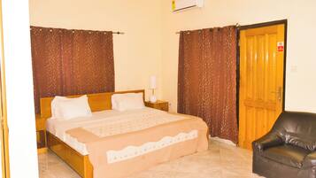 Standard Double Room, Balcony | Desk, laptop workspace, free WiFi, bed sheets