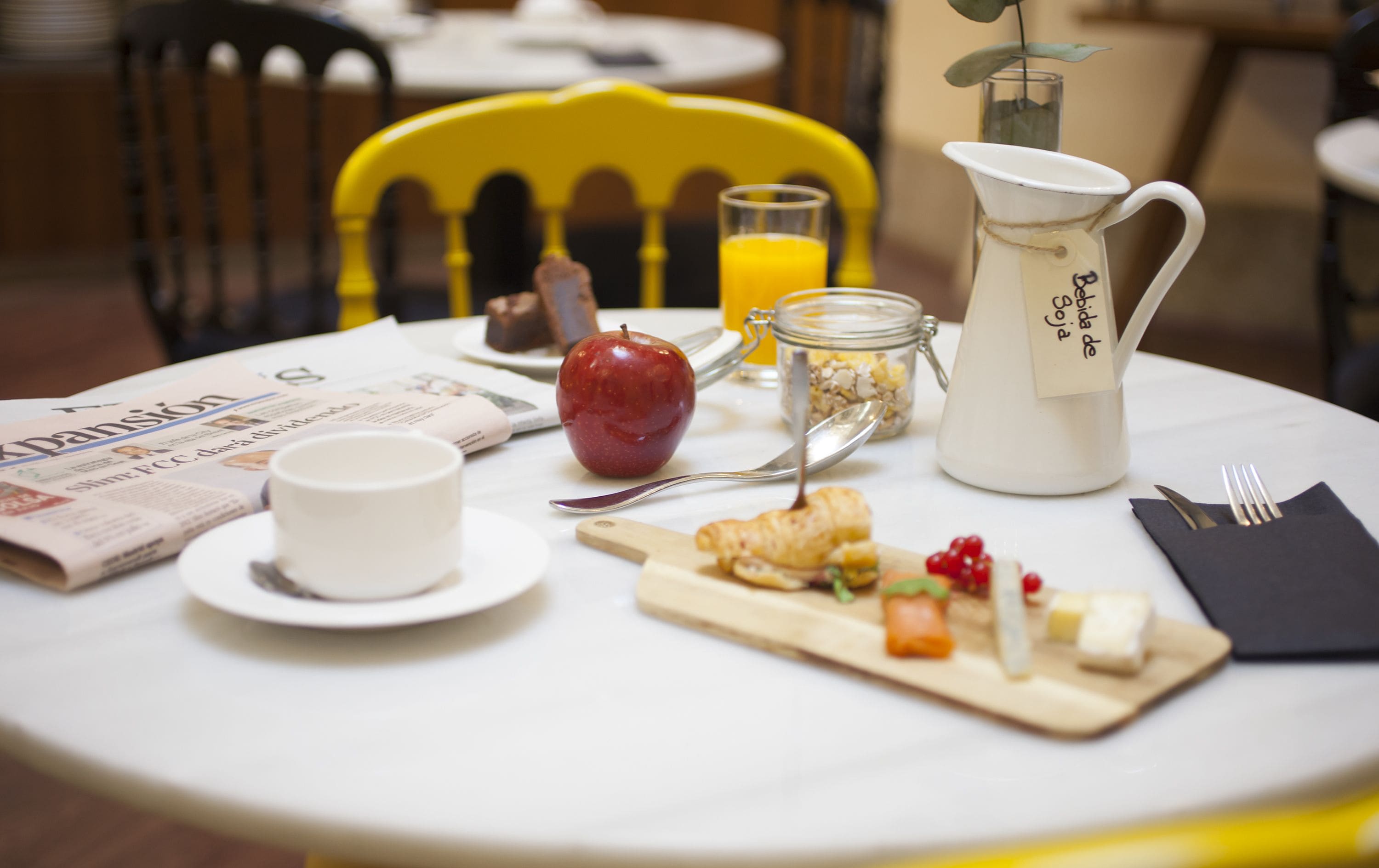 Daily buffet breakfast (EUR 15 per person)