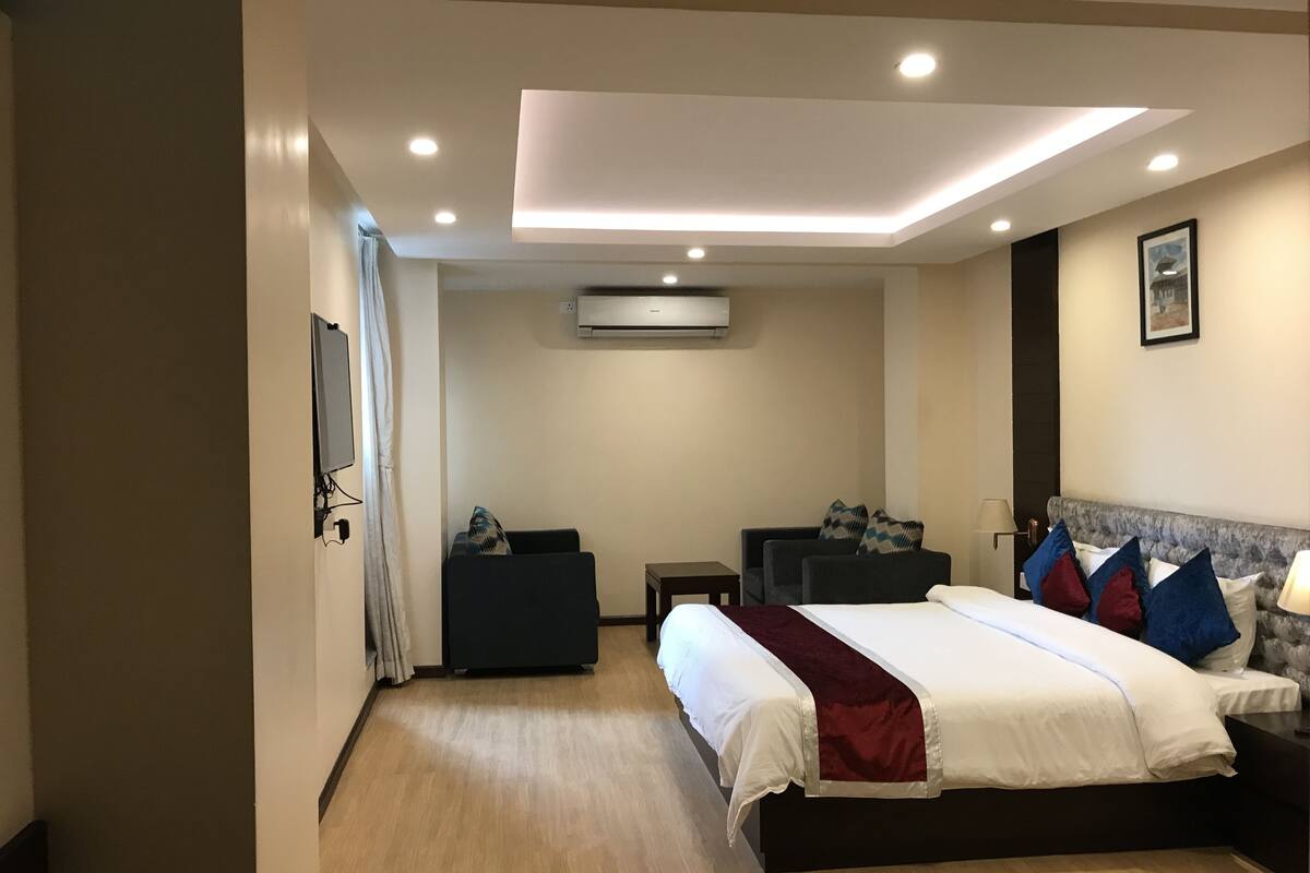 Quadruple Room | Desk, WiFi (free)