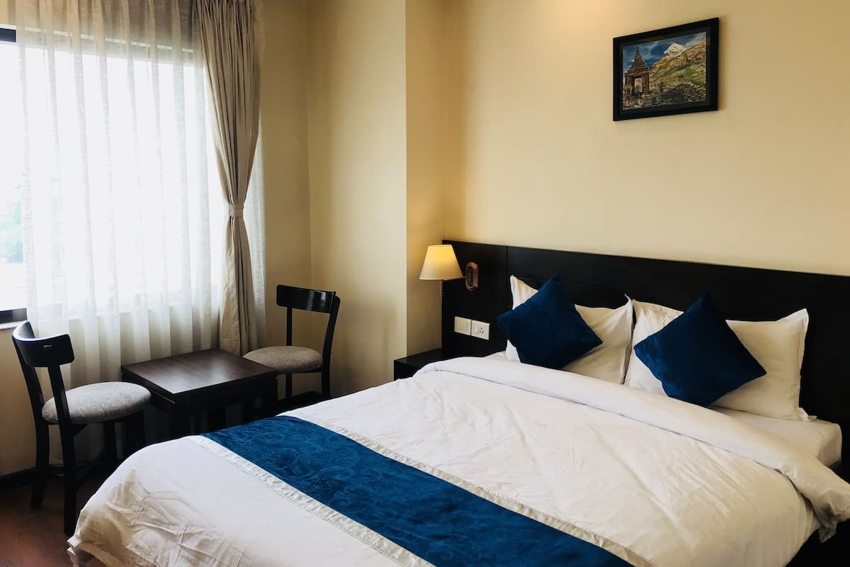 Quarto superluxo | Escrivaninha, Wi-Fi de cortesia, acesso para cadeiras de rodas