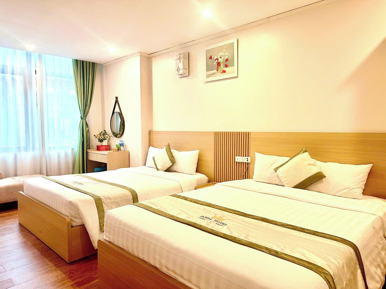 Photo - Royal Hotel Ha noi