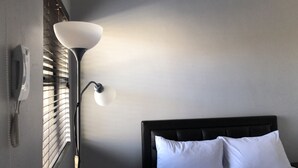 Unclassified image, 2 of 38, button - Sunflower Guesthouse (Vanderbijlpark)