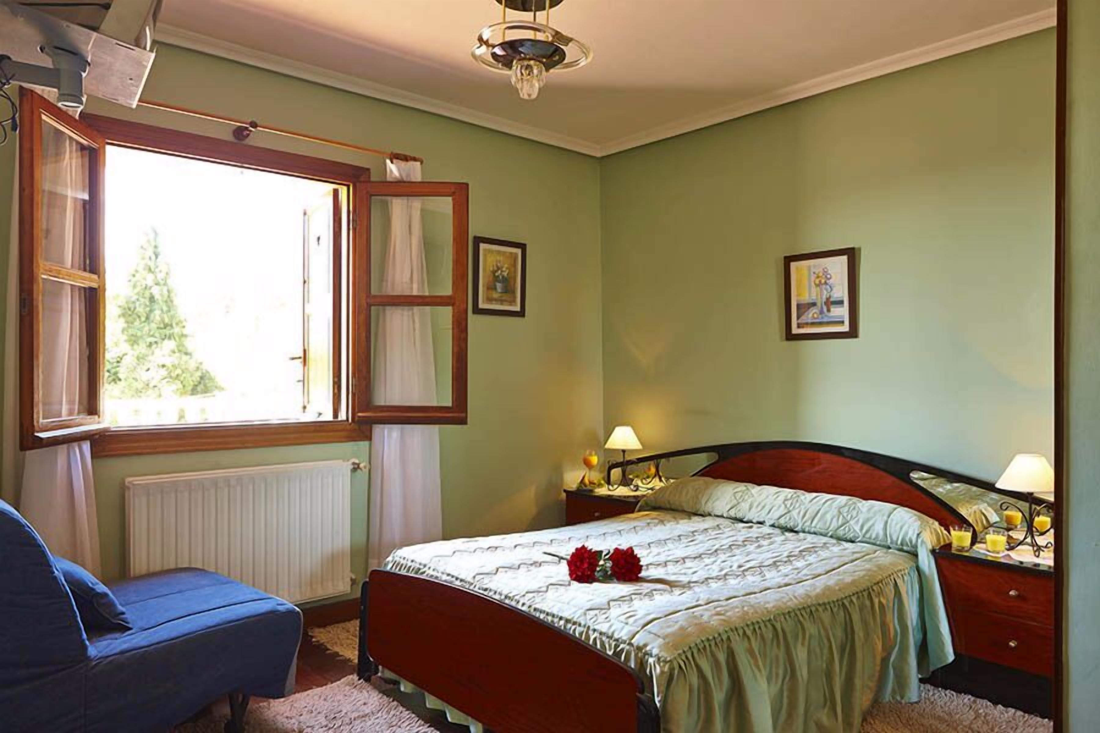 Premium bedding, down duvets, blackout curtains, free WiFi