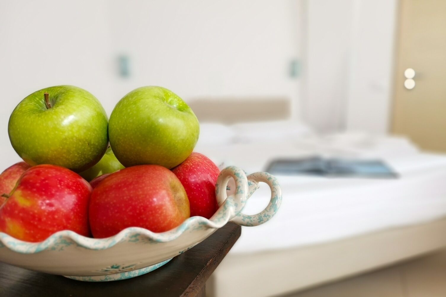 1 bedroom, premium bedding, minibar, in-room safe