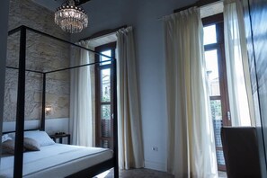 Deluxe Double Room, 1 Queen Bed, Balcony, City View | Minibar, desk, soundproofing, iron/ironing board