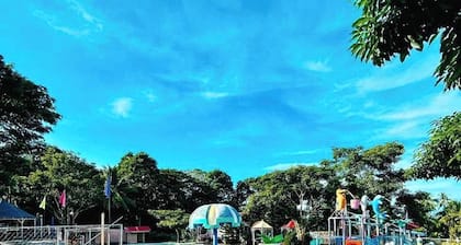 Villa Paraiso Resort & Waterpark