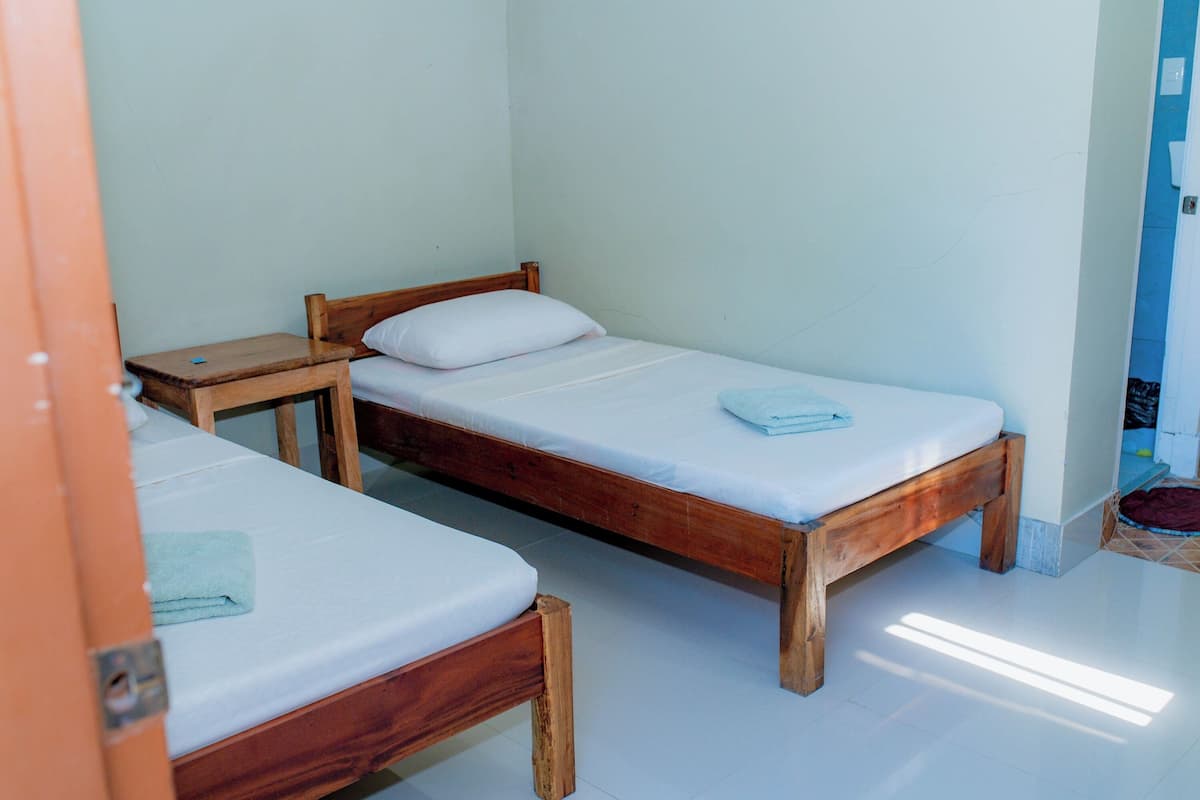 Wifi gratis y ropa de cama 
