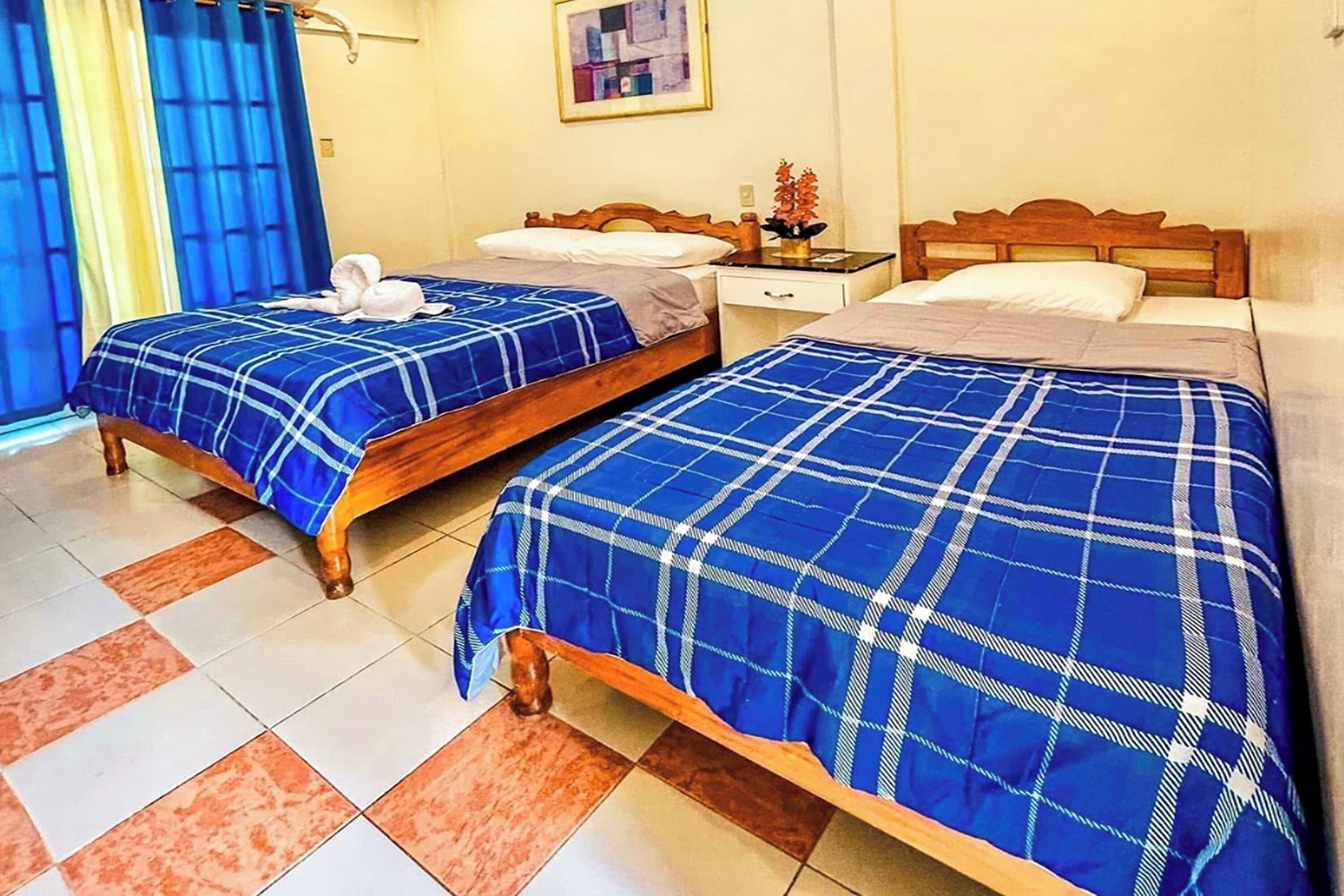 Wifi gratis y ropa de cama 