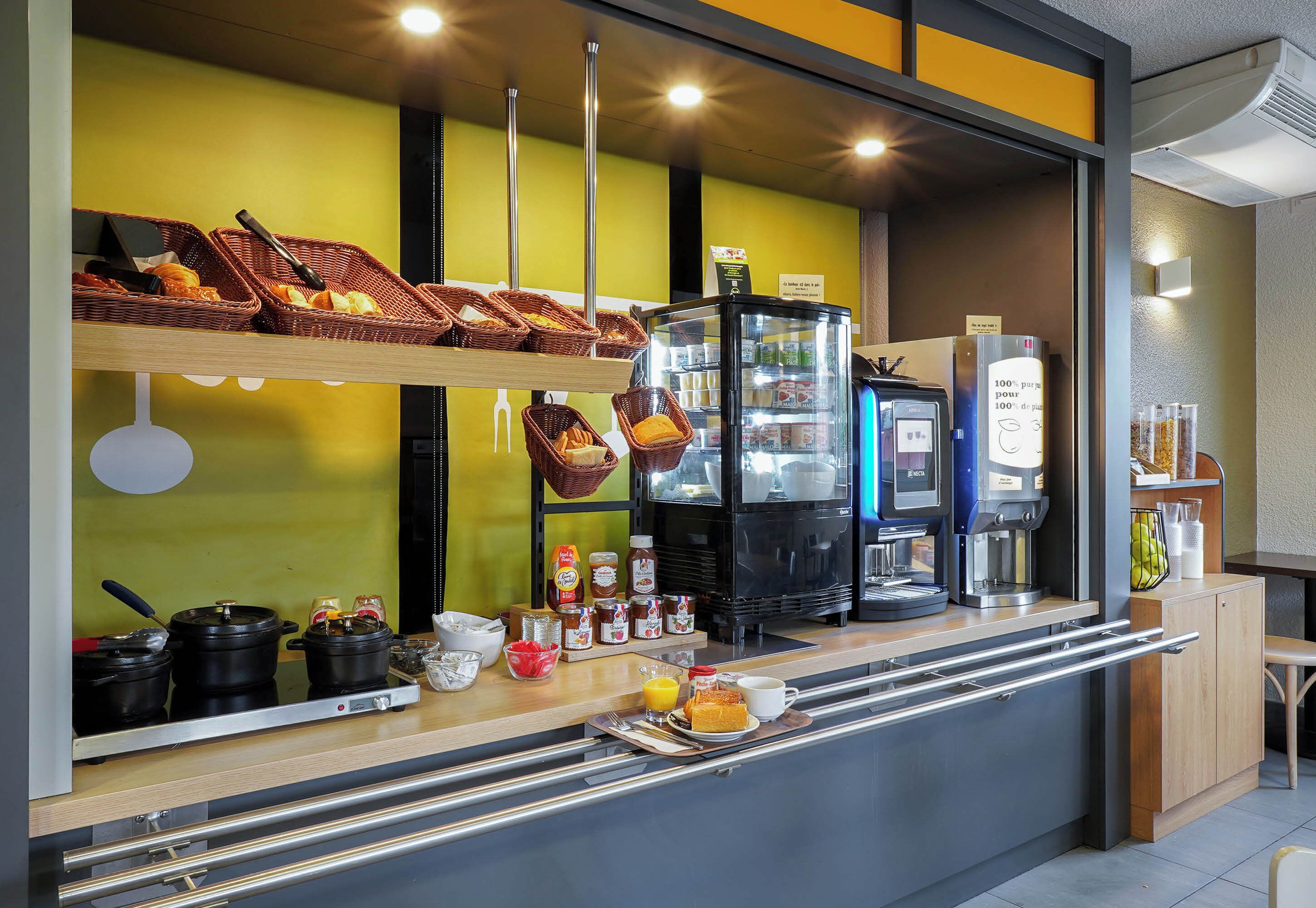 Foto - B&B HOTEL Aix-en-Provence Pont de l'Arc