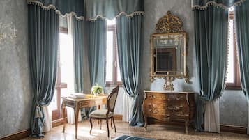Presidential Suite, Canal View | 1 bedroom, premium bedding, minibar, in-room safe