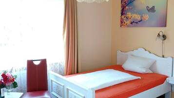 Hochwertige Bettwaren, Minibar, kostenlose Babybetten, kostenloses WLAN