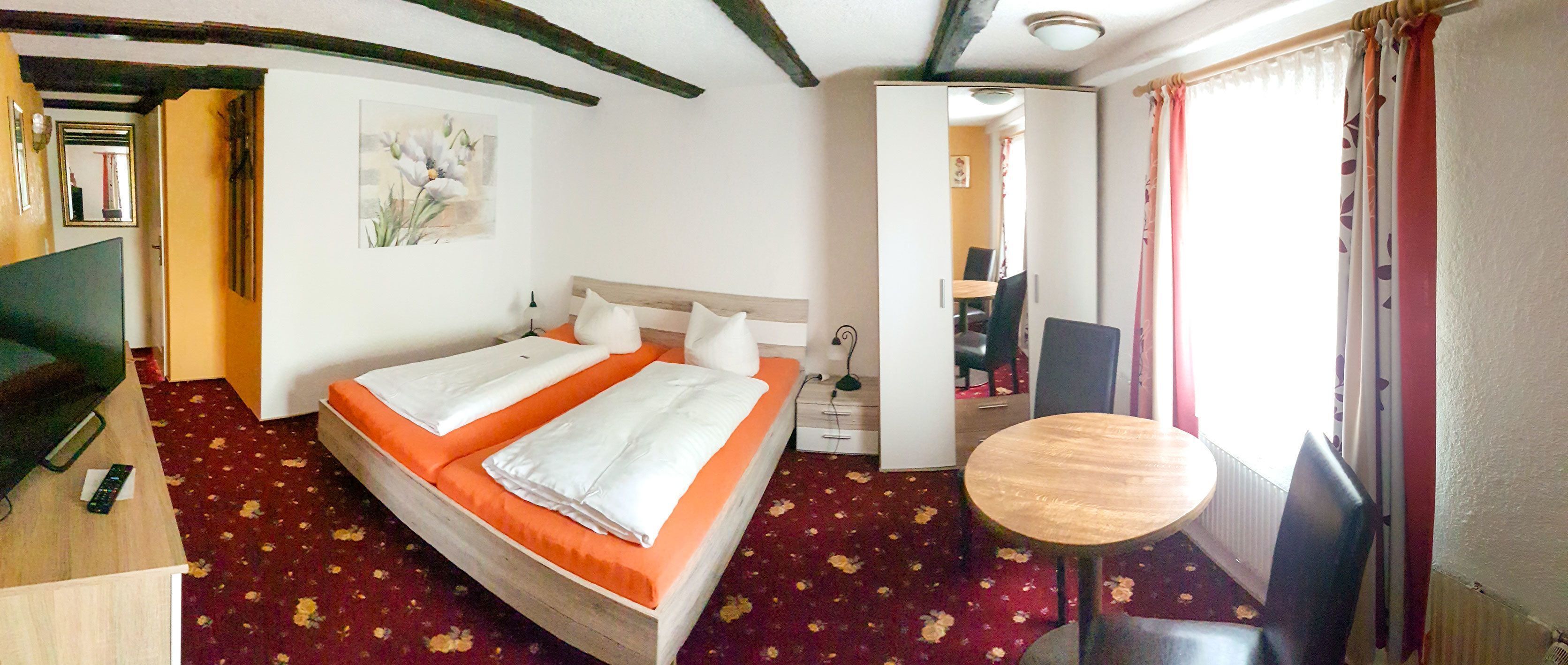 Ropa de cama de alta calidad, minibar, cunas gratuitas y wifi gratis 