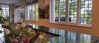 阿爾伯格艾斯庫拉北四卡拉飯店