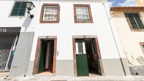 Front of property - Welcome Madeira (Funchal)