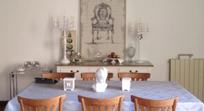 Luxury Suite, 1 Queen Bed, Private Bathroom | Reception - La Butterfly Relais (Lucca)