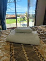 Wifi gratis y ropa de cama