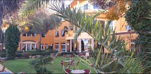 BBQ/picnic area - Hotel Dar Ismail Tabarka (Tabarka)