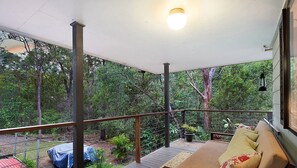 Exclusive House, 6 Bedrooms, Garden View | Porch - Eatons Hill Retreat (Eatons Hill)