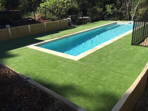 Children's play area - outdoor - Eatons Hill Retreat (Eatons Hill)