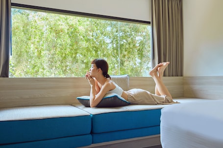 In-room safe, desk, blackout drapes, free WiFi. COSI Samui Chaweng Beach