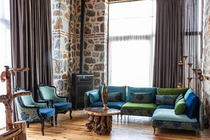 Villa – president | Senger med Select Comfort-madrass, minibar og strykejern/-brett