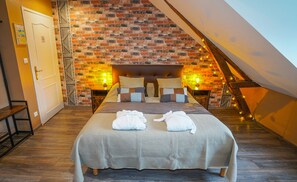 Habitación (Loft Industriel) | Decoración individual, mobiliario individual, escritorio