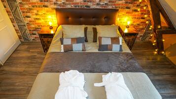 Habitación (Loft Industriel) | Decoración personalizada, muebles diferentes y escritorio