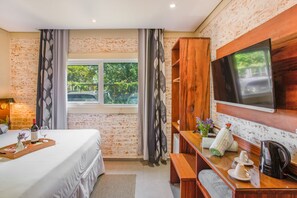 Standard Casal | Hochwertige Bettwaren, Pillowtop-Betten, Minibar