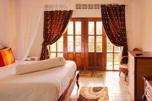 Executive tweepersoonskamer, 1 slaapkamer, koelkast | Een bureau, geluiddichte muren, gratis wifi, beddengoed