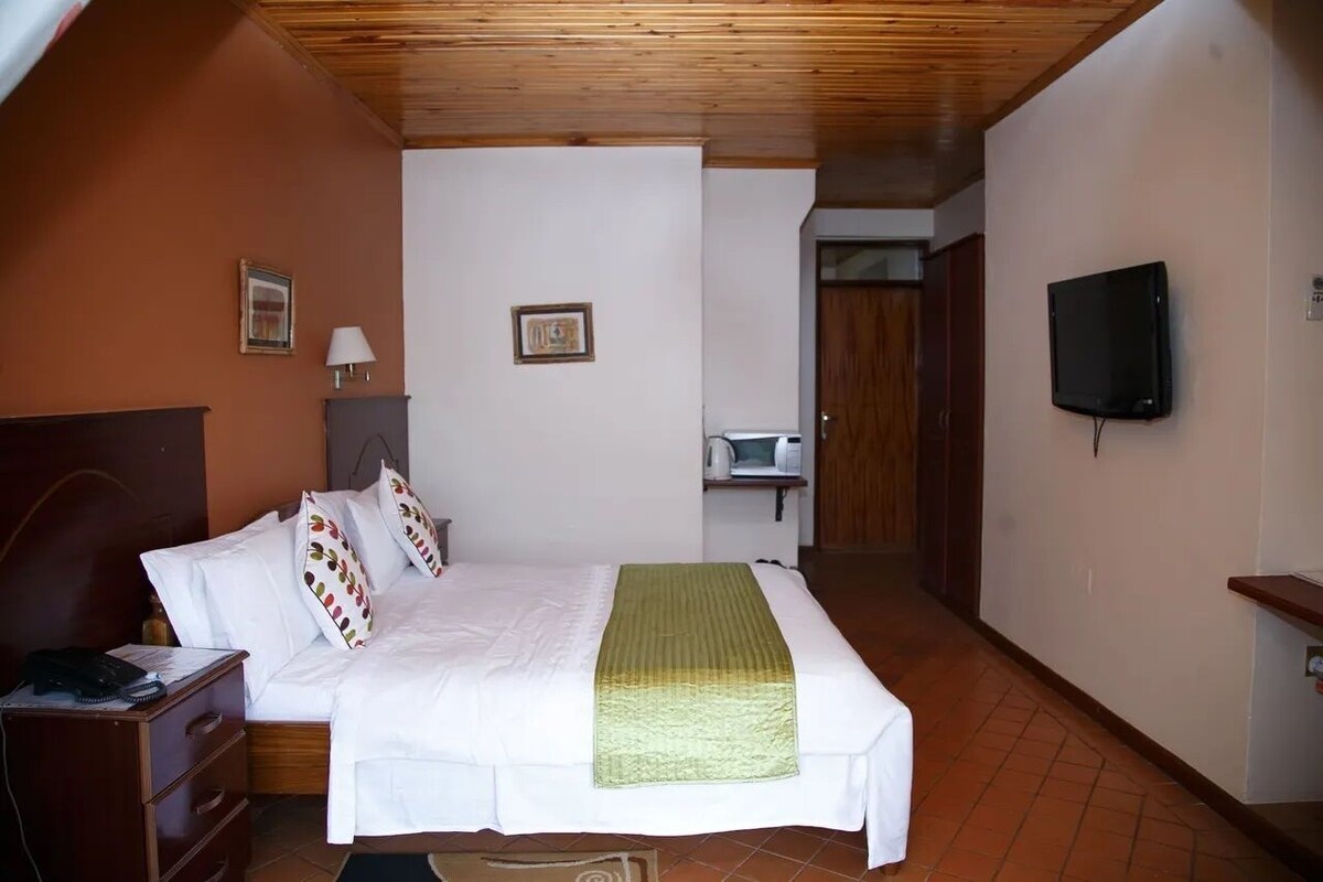 Standard Twin Room, Garden View