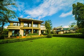 Exterior - Fort Motel (Fort Portal)