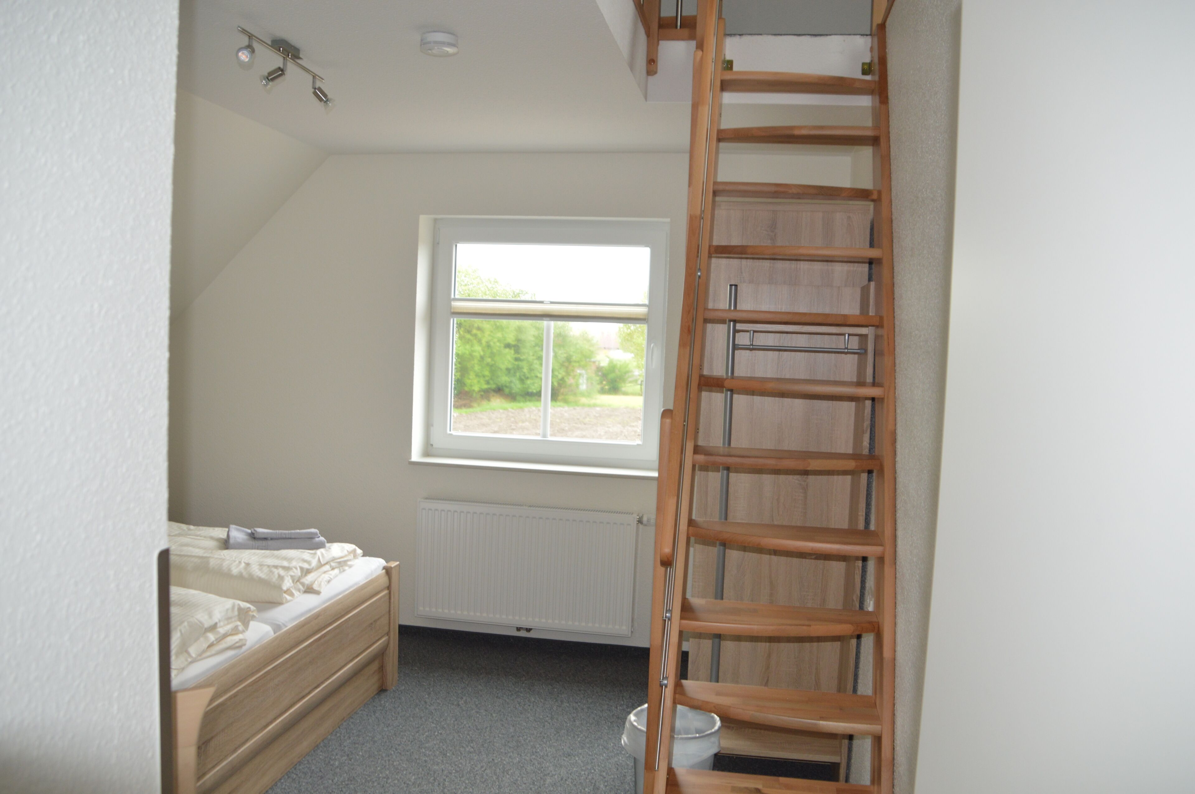 double room | hypo-allergenic bedding, desk, free wifi