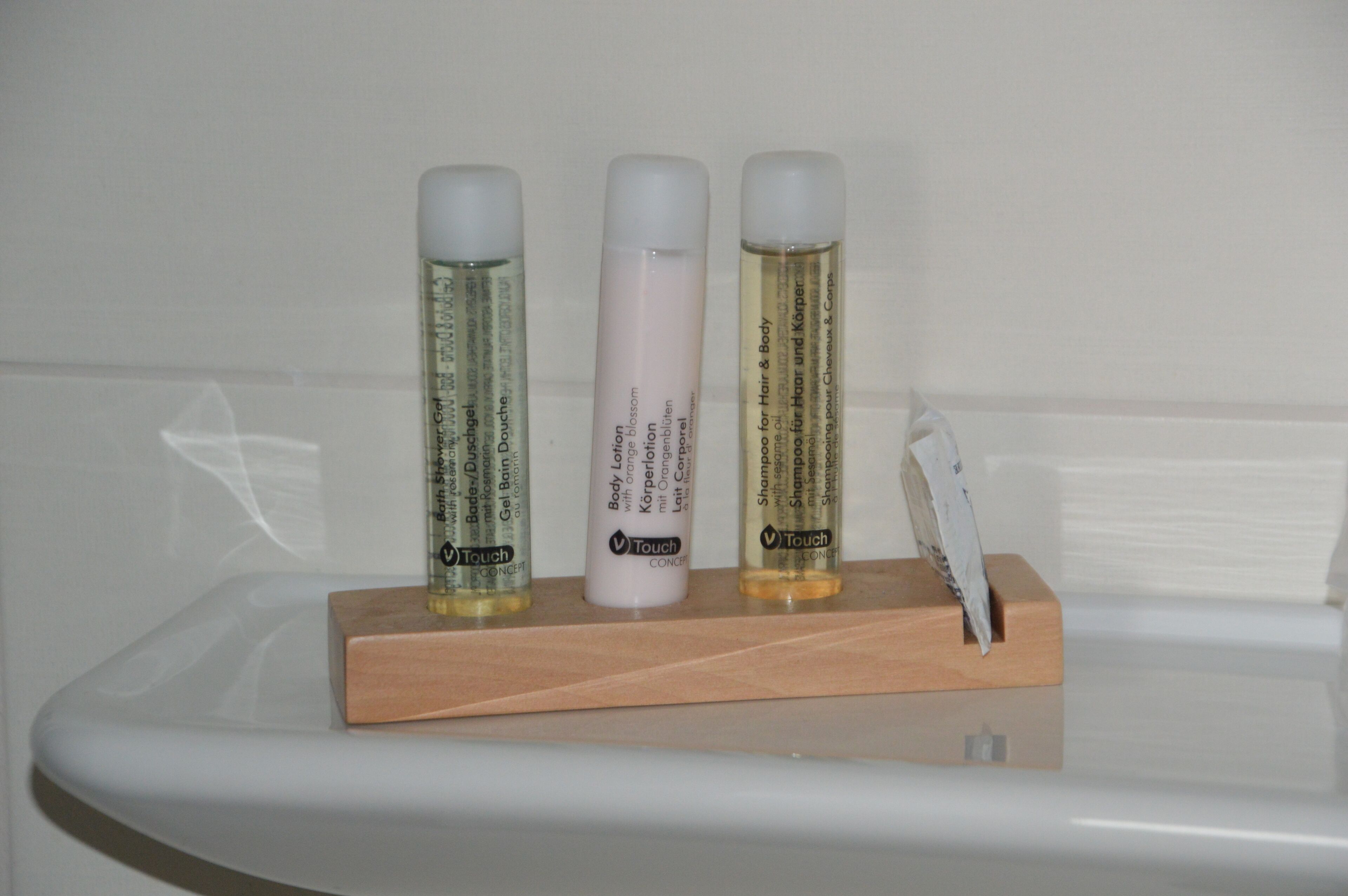 double room | bathroom | shower, hair dryer, towels