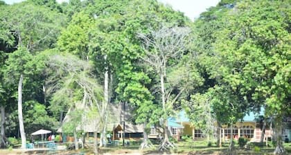 Mirembe Resort Beach Hotel